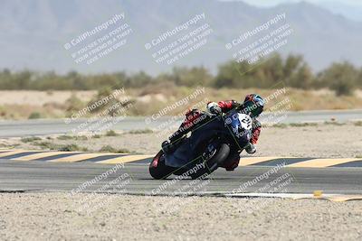 media/Oct-04-2025-CVMA (Sat) [[408bcdd6e4]]/Race 4-Formula Middleweight (Holeshot)/